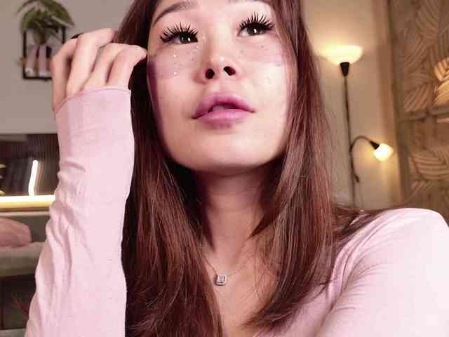 Model: AizaXO