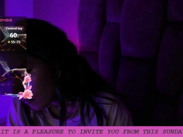 EmmaSanchez1 live cam on BongaCams