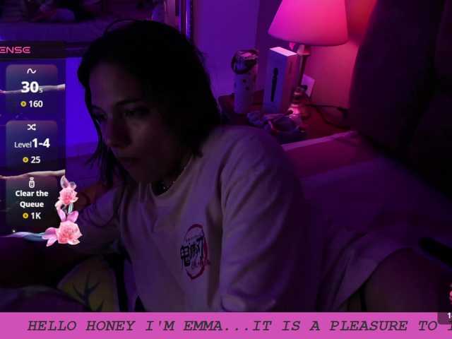 EmmaSanchez1 live cam on BongaCams