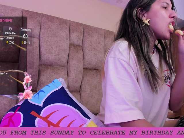 EmmaSanchez1 live cam on BongaCams
