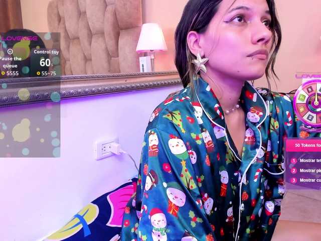 EmmaSanchez1 live cam on BongaCams