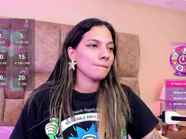 EmmaSanchez1 Live Webcam on BongaCams