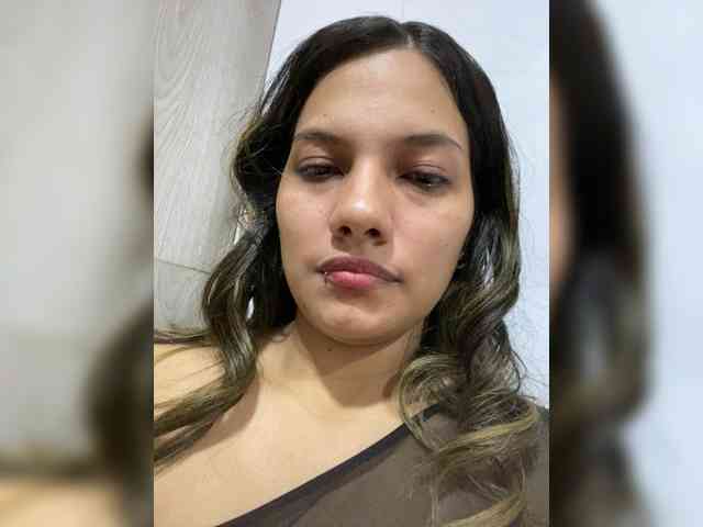 EmmaSanchez1 webcam