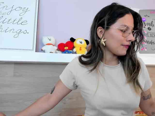 EmmaSanchez1 webcam