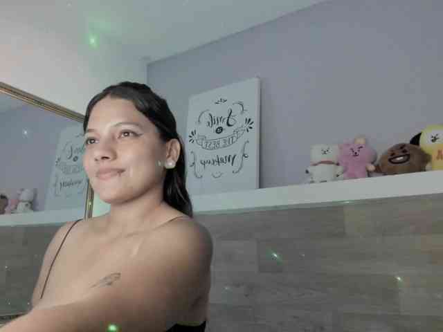 EmmaSanchez1 webcam