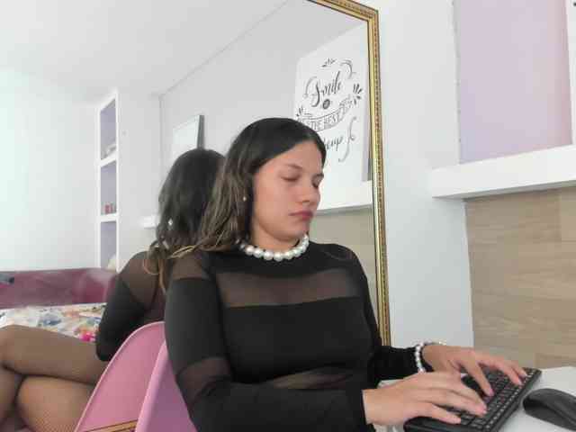 EmmaSanchez1 webcam
