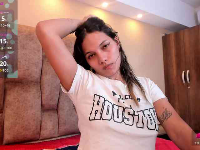 EmmaSanchez1 EmmaSanchez1