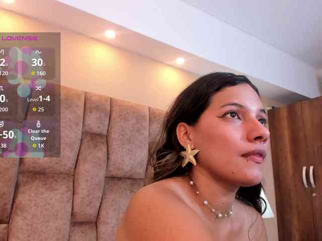EmmaSanchez1 EmmaSanchez1