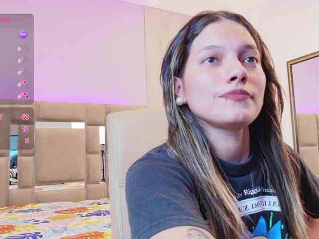 EmmaSanchez1 webcam