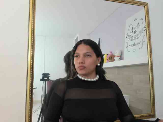 EmmaSanchez1 webcam