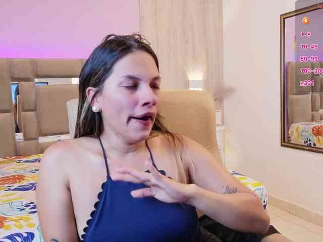 EmmaSanchez1 webcam