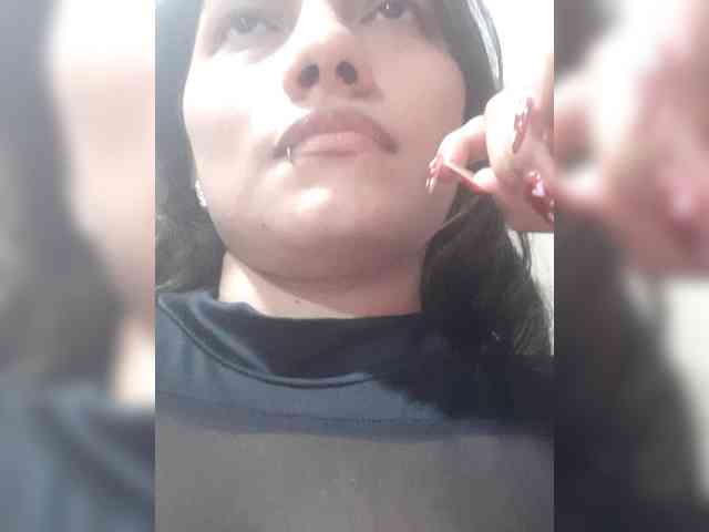 EmmaSanchez1 webcam