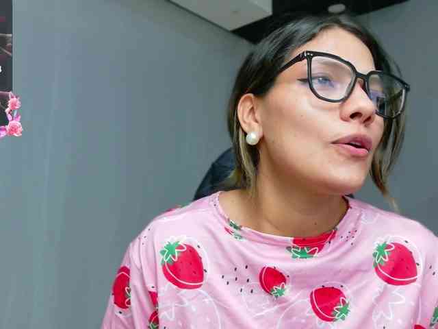 EmmaSanchez1 webcam