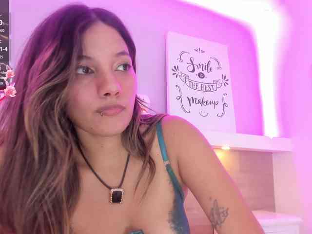 EmmaSanchez1 EmmaSanchez1