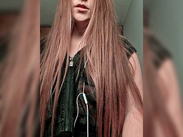 Evasapples2026's BongaCams show and profile