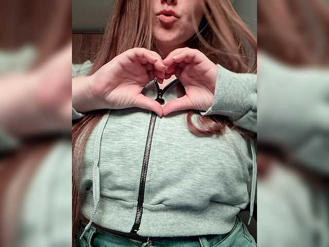 Evasapples2026's BongaCams show and profile