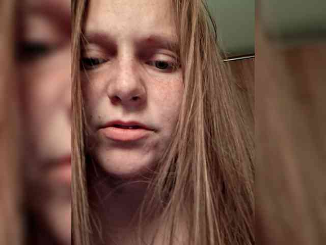 Evasapples2026 webcam