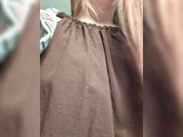 Evasapples2026 webcam