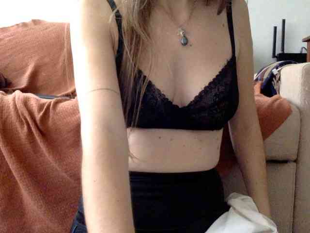 Yanna-More webcam