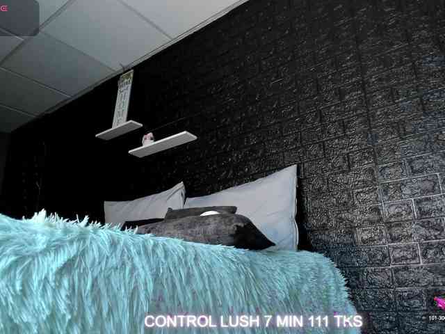 Aluna-Clark1 webcam
