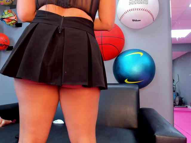 Aluna-Clark1 webcam