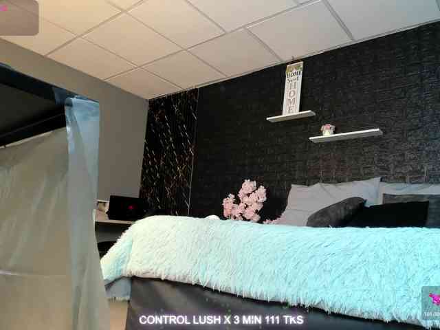 Aluna-Clark1 webcam