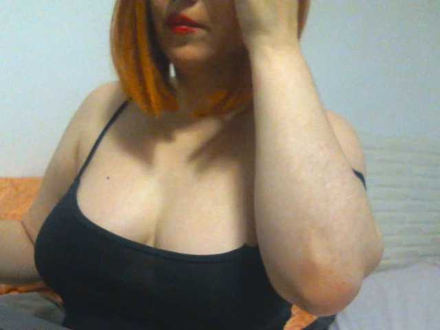 SimplyMaria777 live cam on BongaCams