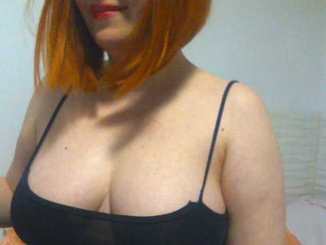 SimplyMaria777 live cam on BongaCams