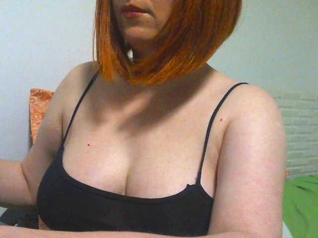 SimplyMaria777 live cam on BongaCams
