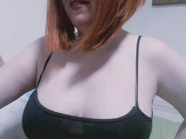 SimplyMaria777 live cam