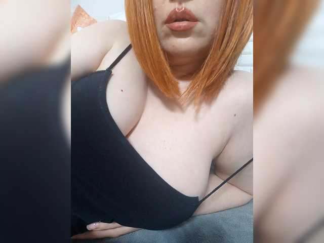 SimplyMaria777 live cam on BongaCams