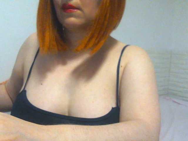 SimplyMaria777 live cam on BongaCams
