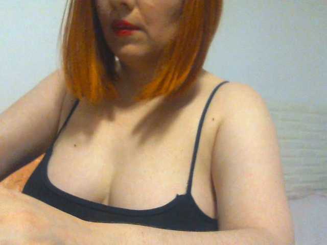 SimplyMaria777 live cam on BongaCams