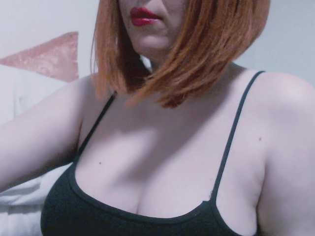 Sex chat gratuit in direct cu SimplyMaria777 pe BongaCams