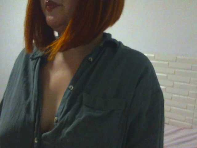 SimplyMaria777 live cam on BongaCams
