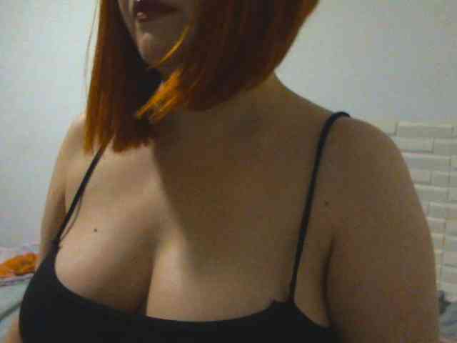 SimplyMaria777 webcam