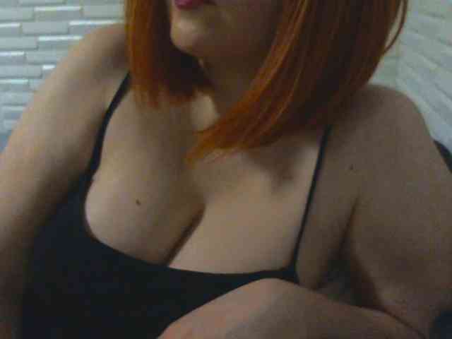 SimplyMaria777 webcam