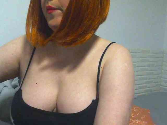 SimplyMaria777 webcam
