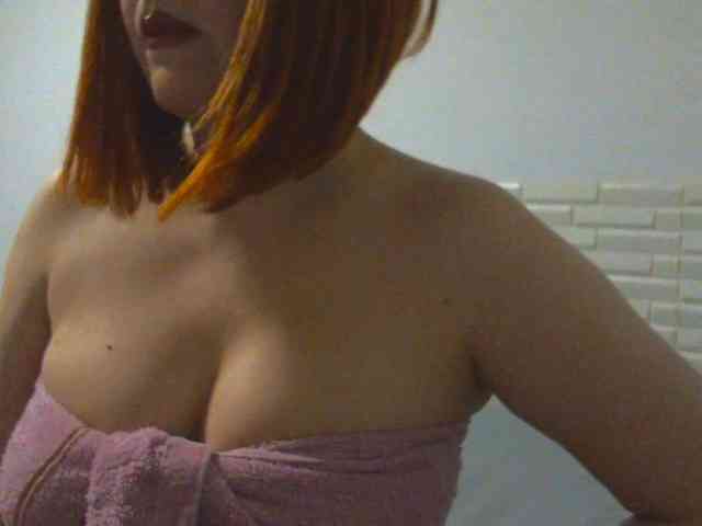 SimplyMaria777 webcam