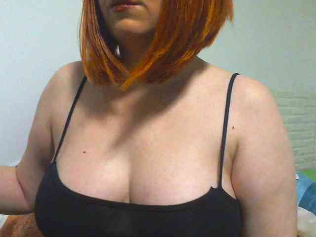 SimplyMaria777 webcam