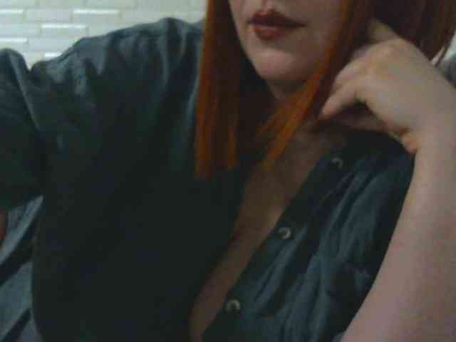 SimplyMaria777 webcam