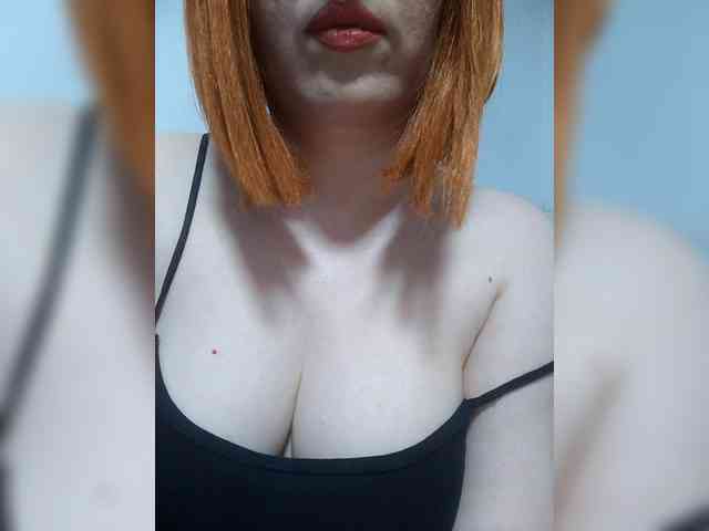 SimplyMaria777 webcam
