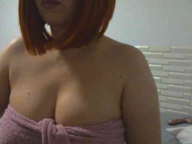 SimplyMaria777 webcam