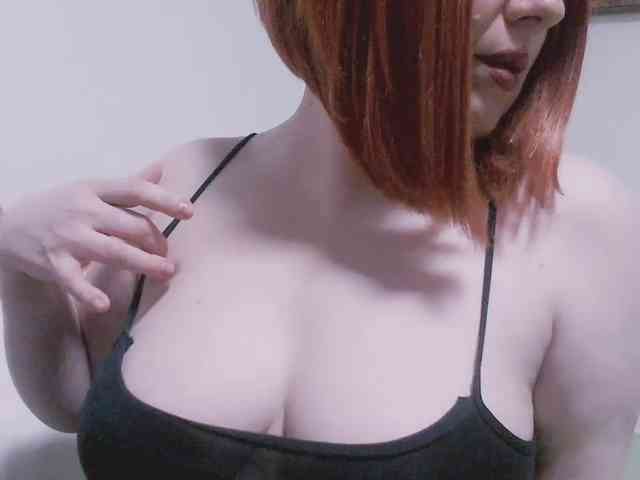 SimplyMaria777 webcam