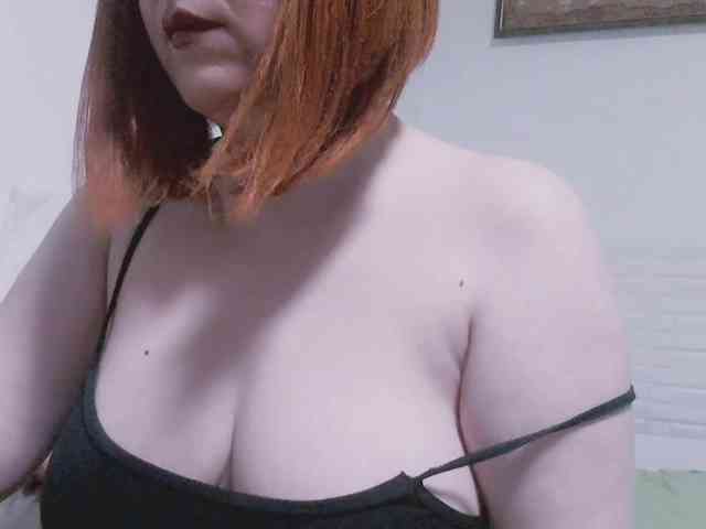 SimplyMaria777 webcam