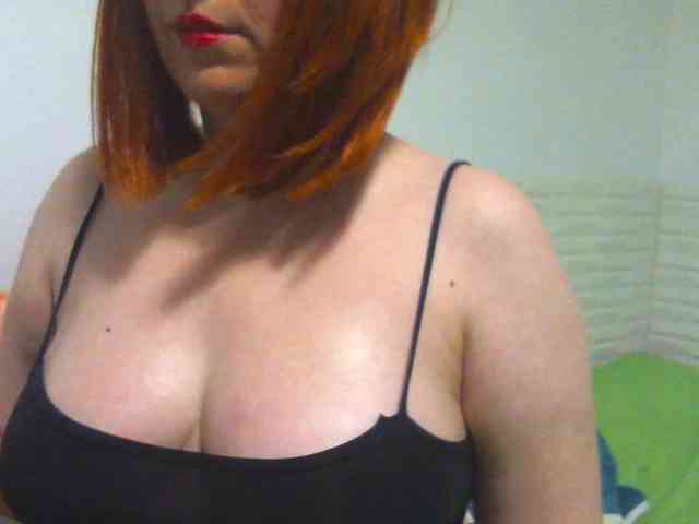 SimplyMaria777 webcam