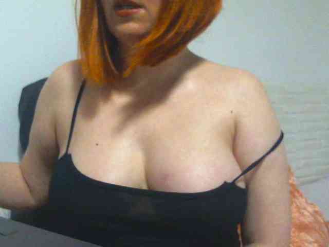 SimplyMaria777 webcam