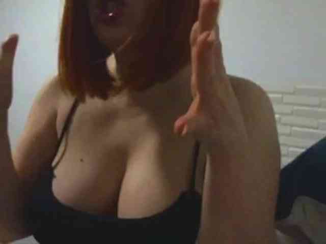 SimplyMaria777 webcam