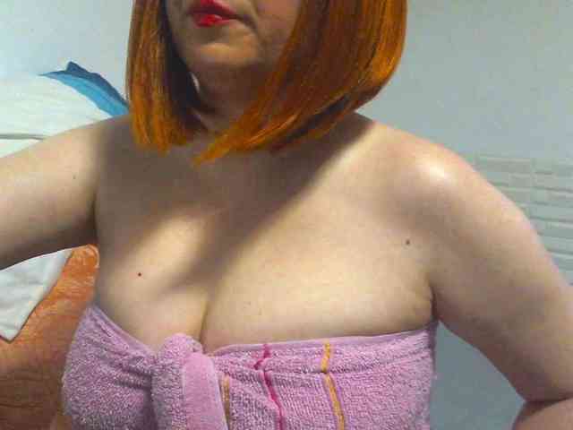 SimplyMaria777 webcam
