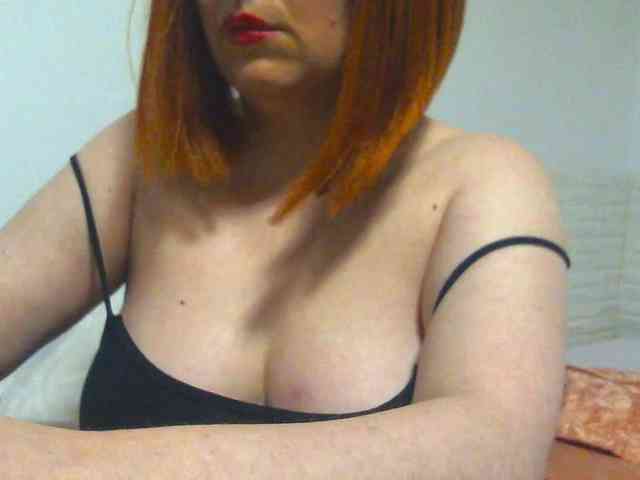SimplyMaria777 webcam